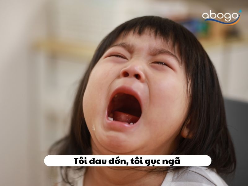 Tôi đau đớn tôi gục ngã