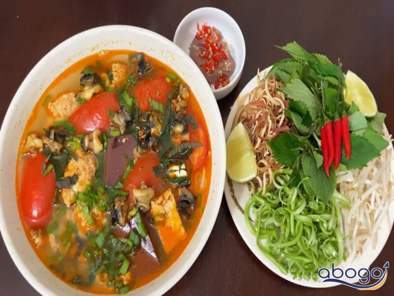 Bún riêu cua Hà Nội