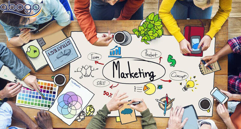 Nhân viên Marketing chịu trách nhiệm duy trì và phát triển hình ảnh thương hiệu